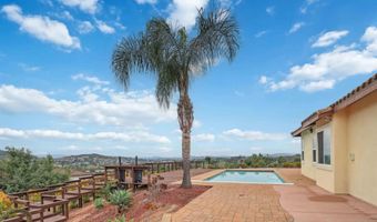 2387 Country Heights Rd, Escondido, CA 92026