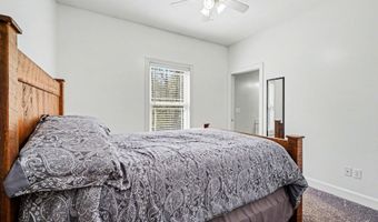 2516 Vanhorn Ct, Allegan, MI 49010