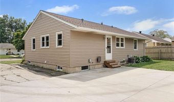 2111 3rd Ave SE, Austin, MN 55912