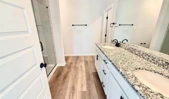 16541 Aspen Ln, Athens, AL 35611