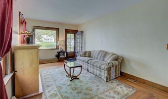 127 Foote St, Barrington, RI 02806