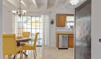 5 Courtyard Cir, Lafayette, LA 70508