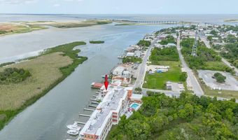 329 Water St, Apalachicola, FL 32320