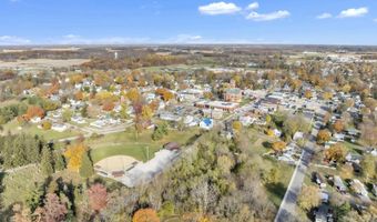 408 W Hazel St, Albion, IN 46701