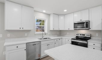 101 FAIRFAX Ln, Dover, DE 19901