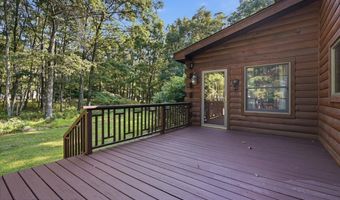 14 E Point Rd, Albrightsville, PA 18210