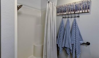 3 Redbird Dr, Agency, MO 64401