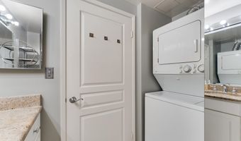 7111 WOODMONT Ave 608, Bethesda, MD 20815