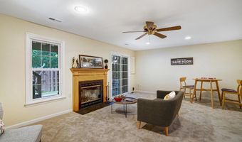 7044 FIELDHURST Ct, Alexandria, VA 22315