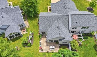 3441 Heron Ct, Aurora, OH 44202
