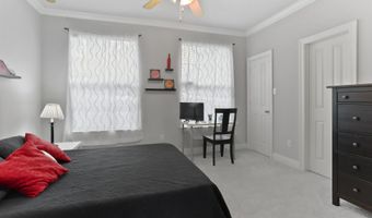 2171 Plantation Ln, Baton Rouge, LA 70820