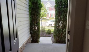 25501 EMERSON OAKS Dr, Aldie, VA 20105