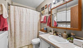 917 E 45th Ct, Anchorage, AK 99503