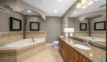 48156 268th St, Brandon, SD 57005