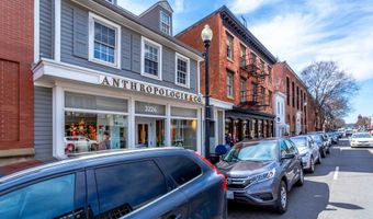 1315 N ODE St 704, Arlington, VA 22209