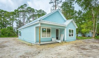 202 13th St, Apalachicola, FL 32320