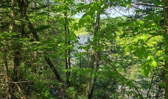 150 Spur Rd, Bloomfield, VT 05905