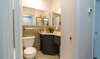 1226 Wissmann Dr, Ballwin, MO 63011