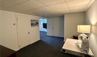 19 Terrace Dr, East Greenwich, RI 02818