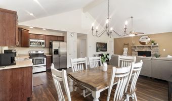 644 S Old Stage Rd, Albrightsville, PA 18210