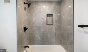 1825 CALLOWHILL St 102, Philadelphia, PA 19130