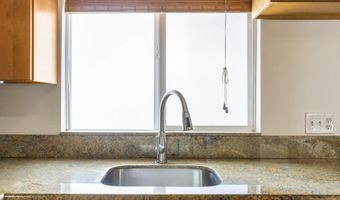 2670 Kanakanui Rd, Kihei, HI 96753