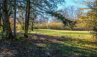 483 TOWNLINE Rd, Aurora, OH 44202