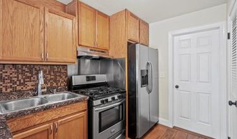 12 Stonehill Dr 1, Alloway, NJ 07462