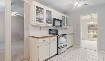 101 BERMUDA LAKE Dr, Alabaster, AL 35007