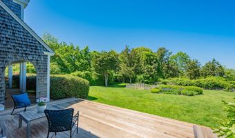 91 Allyn Ln, Barnstable, MA 02630
