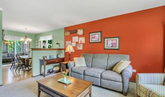 471 Linden Ln, Antioch, IL 60002