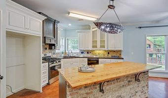 114 Parkway Cv, Brandon, MS 39047