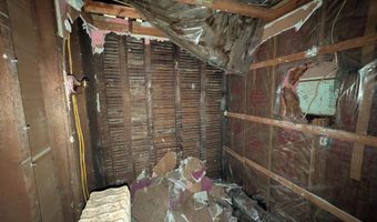805 2nd Ave, Altoona, PA 16602