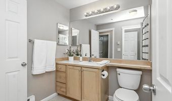 14705 SW SANDHILL Loop 203, Beaverton, OR 97007