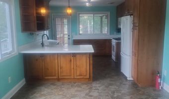 5008 REGINA Dr, Annandale, VA 22003