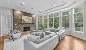 9919 LOGAN Dr, Potomac, MD 20854