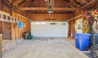 63 Longfellow Rd, Jamestown, RI 02835