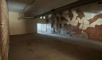 12 ZEBULON St, Barnesville, GA 30204