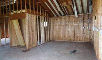 330 Narrow Shore Rd, Aydlett, NC 27916
