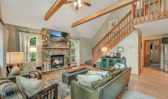 238 King Arthur Rd, Blakeslee, PA 18610