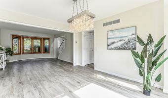 2400 Rockport Ct, Ann Arbor, MI 48103