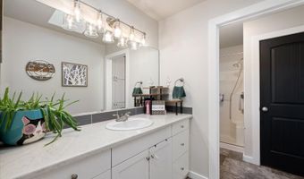 500 Paver Ct, Benton City, WA 99320