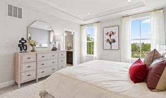 3447 SAINT ROBIN Ln, Bowie, MD 20716