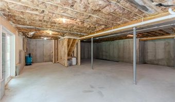 300 Tower Hill Rd, Cumberland, RI 02864