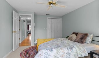44 Knoll Pl D, North Providence, RI 02904