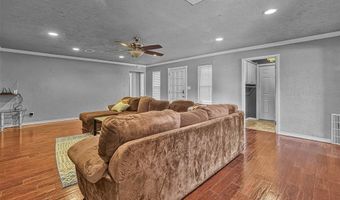 701 Hayes St St, Altus, OK 73521