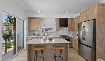 542 N Serrano Ave, Los Angeles, CA 90004