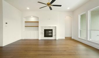 617 Hummingbird Dr, Aledo, TX 76008