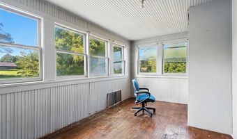 605 W Main St, Anamosa, IA 52205