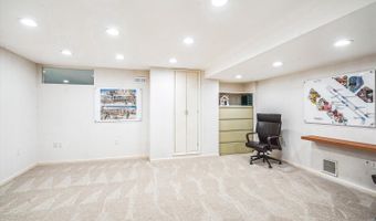 6623 RADNOR, Bethesda, MD 20817